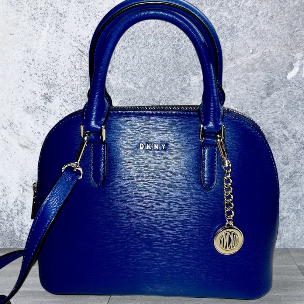 DKNY Bryant Convertible Strap Dome
Satchel Handbag Blue Silver Tone